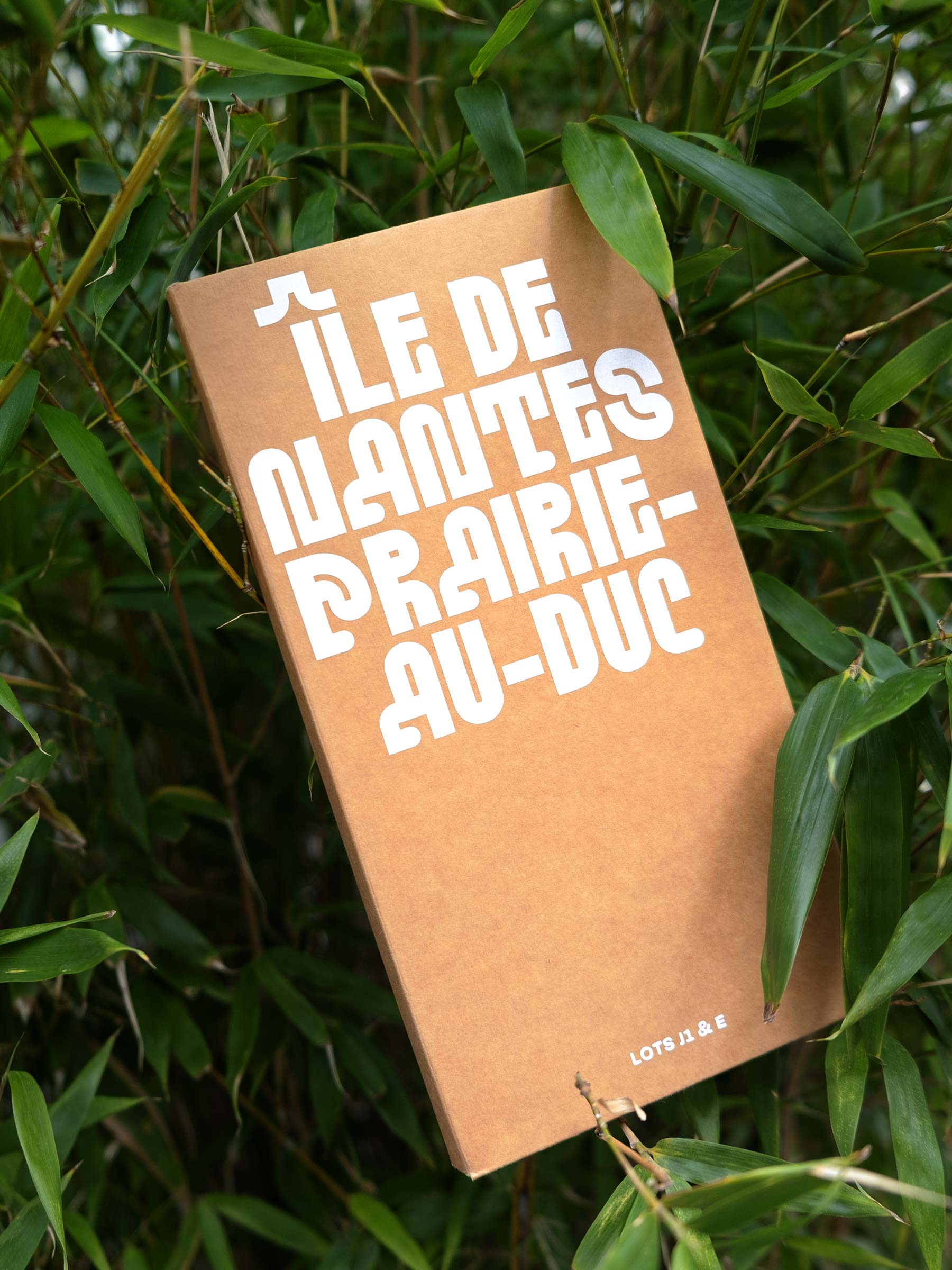 l'île de Nantes GR20 design graphique signaletique paris branding graphic fashion food drinks culture luxury architecture