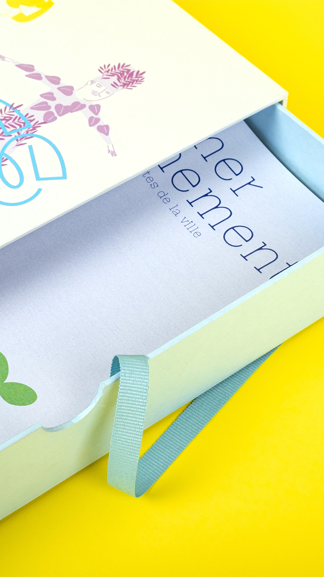 Vitry-sur-Seine GR20 design graphique signaletique paris branding graphic fashion food drinks culture luxury architecture