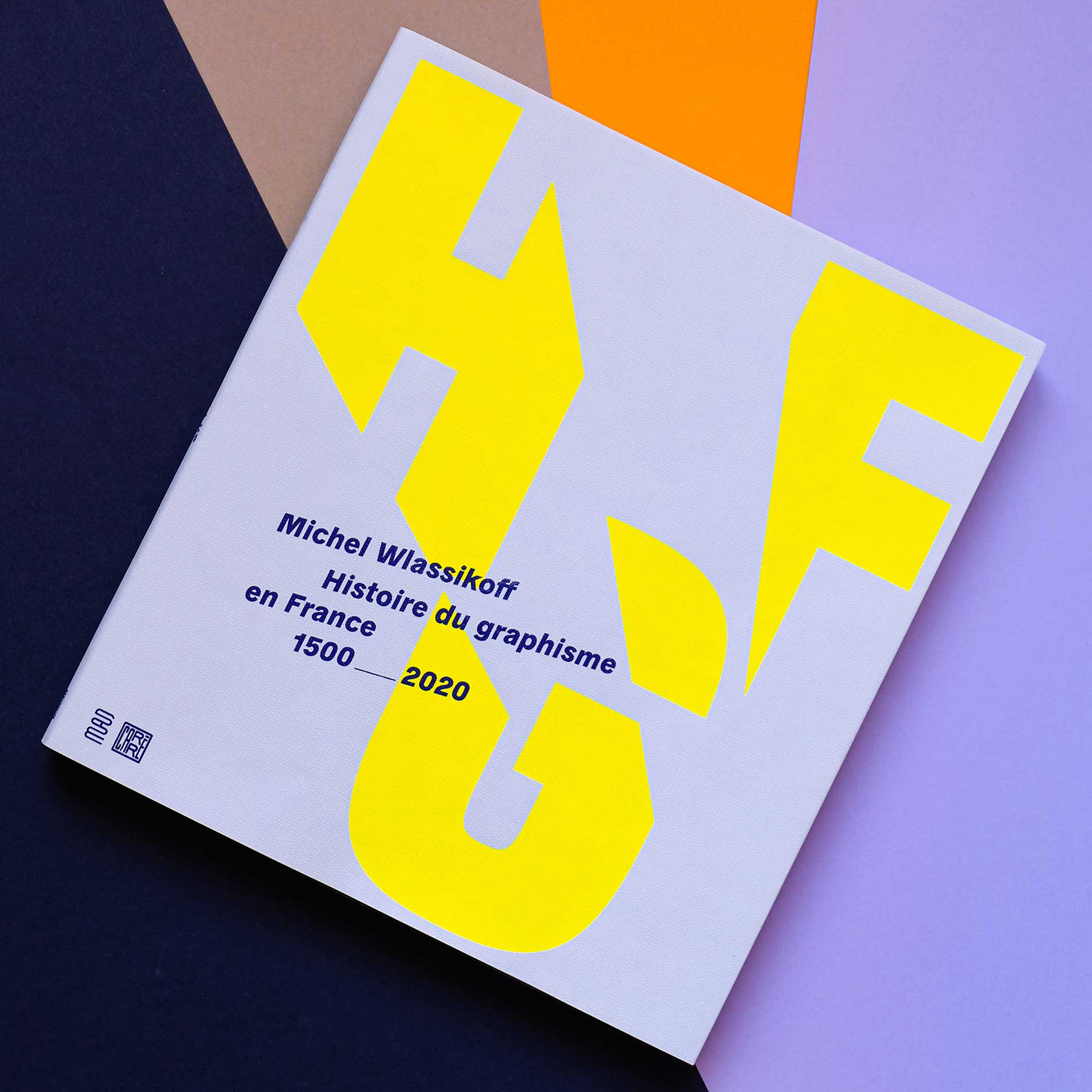 Histoire du Graphisme en France GR20 design graphique signaletique paris branding graphic fashion food drinks culture luxury architecture