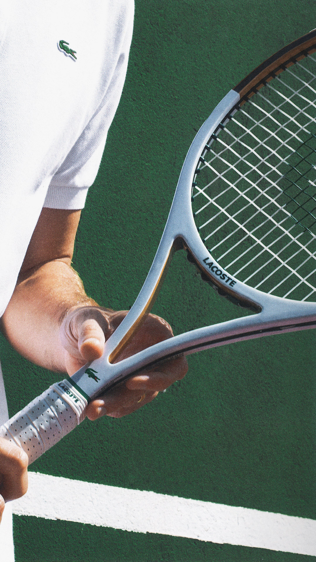 Lacoste LT12 GR20 design graphique signaletique paris branding graphic fashion food drinks culture luxury architecture