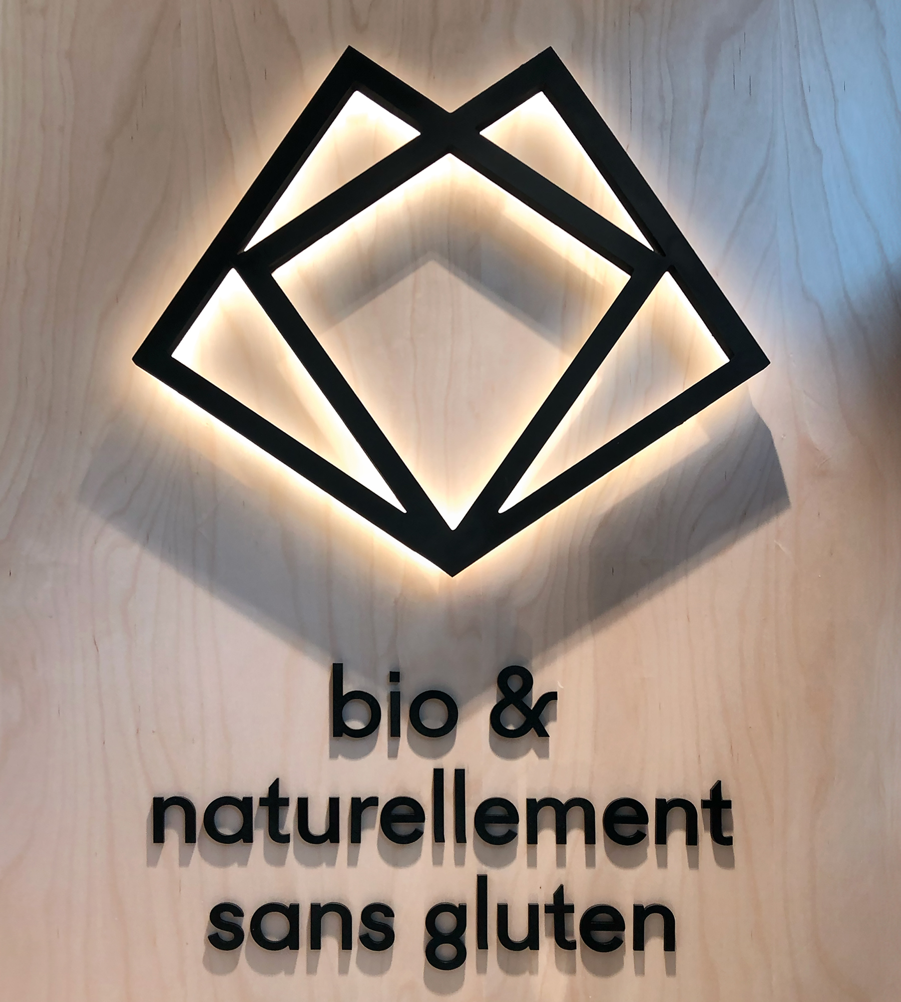 Chambelland GR20 design graphique signaletique paris branding graphic fashion food drinks culture luxury architecture