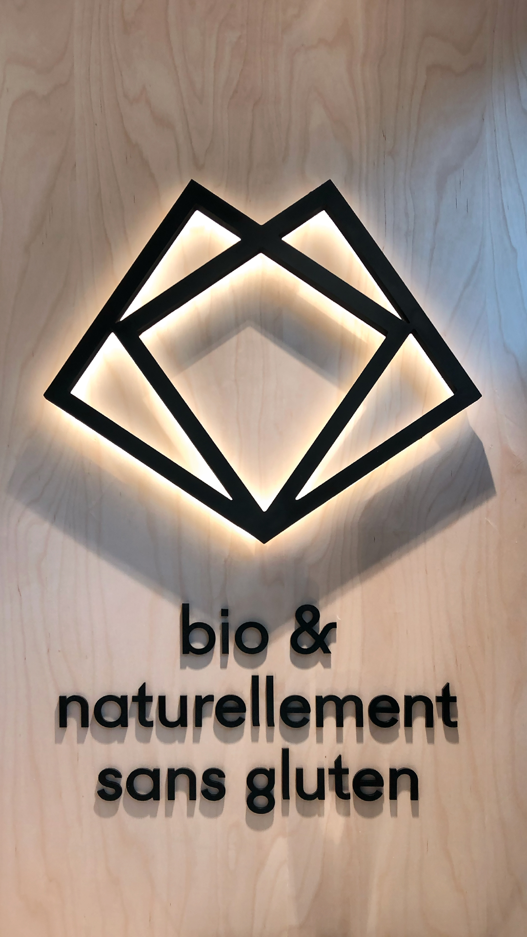 Chambelland GR20 design graphique signaletique paris branding graphic fashion food drinks culture luxury architecture