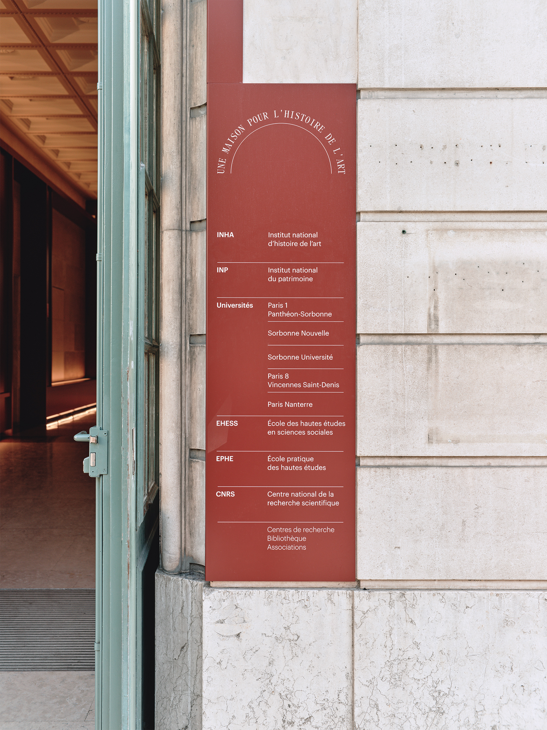 Institut national d'histoire de l'art GR20 design graphique signaletique paris branding graphic fashion food drinks culture luxury architecture