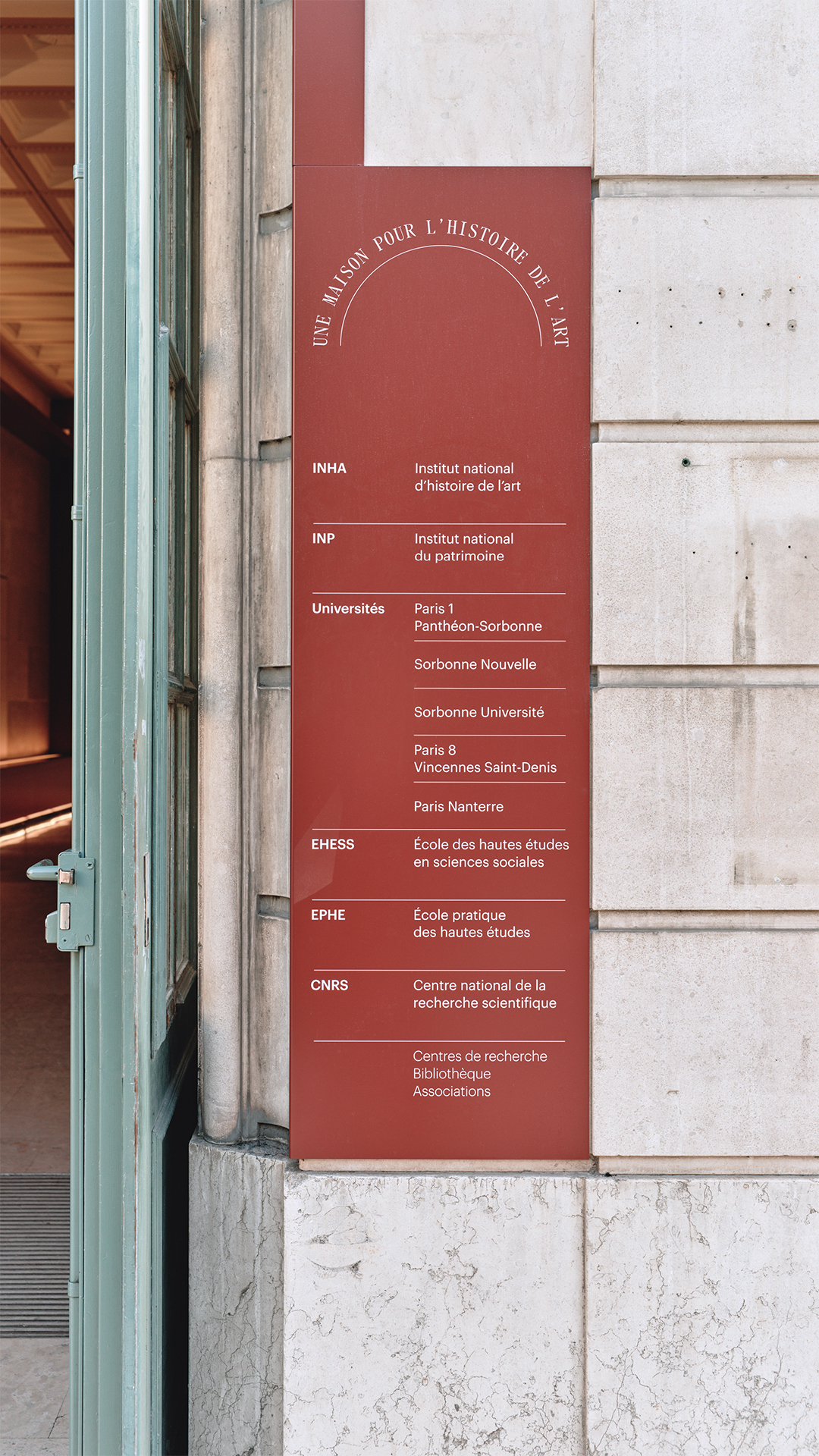 Institut national d'histoire de l'art GR20 design graphique signaletique paris branding graphic fashion food drinks culture luxury architecture