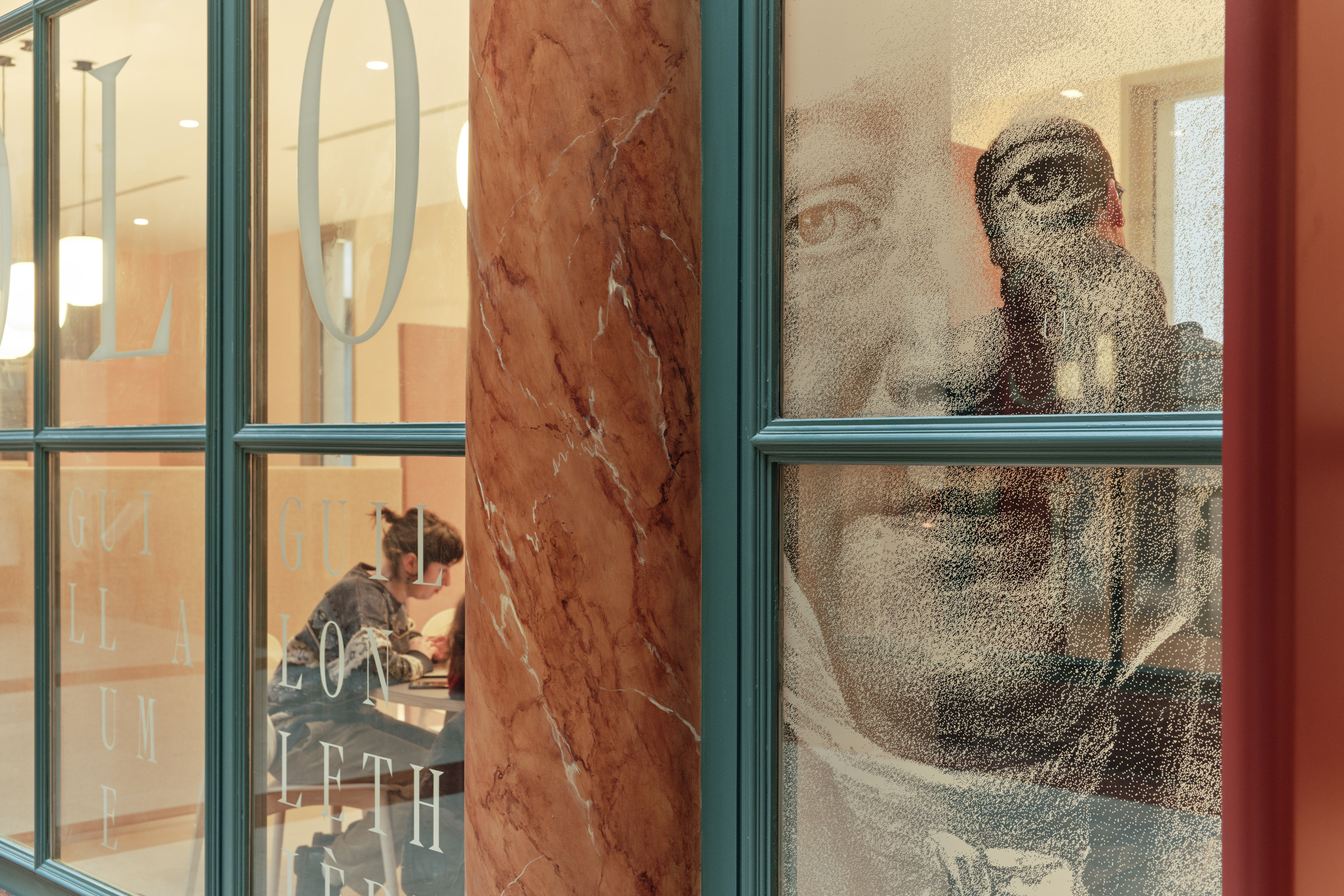 Institut national d'histoire de l'art GR20 design graphique signaletique paris branding graphic fashion food drinks culture luxury architecture 