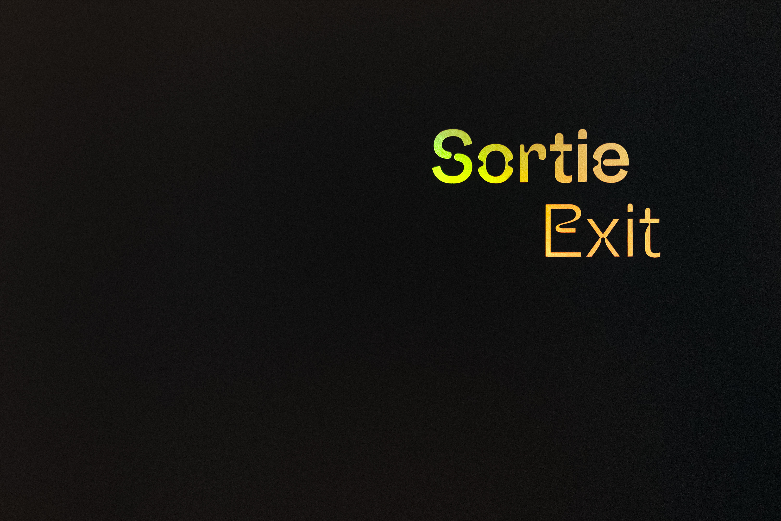 Les Franciscaines, Bleu profond GR20 design graphique signaletique paris branding graphic fashion food drinks culture luxury architecture