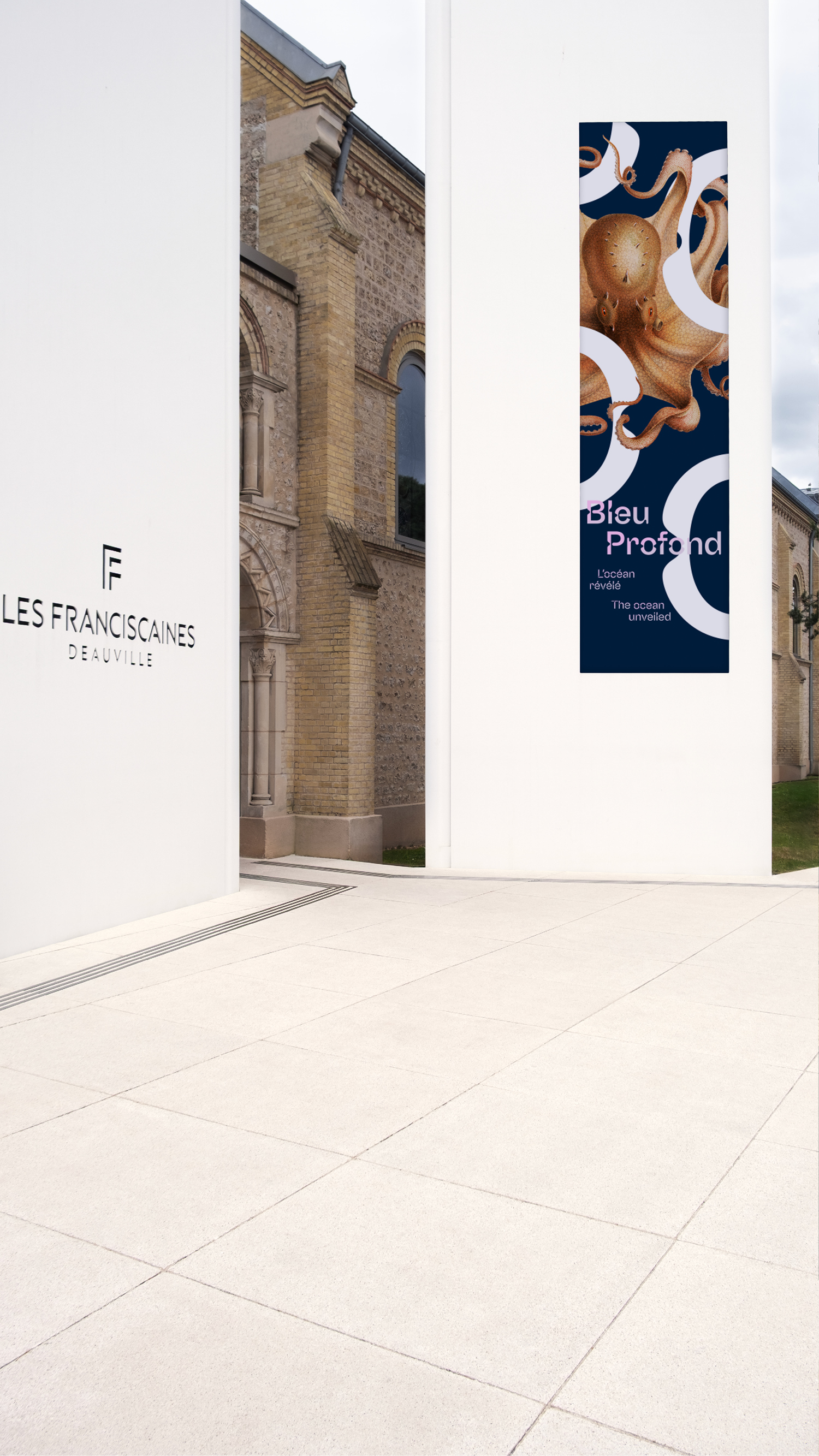 Les Franciscaines, Bleu profond GR20 design graphique signaletique paris branding graphic fashion food drinks culture luxury architecture