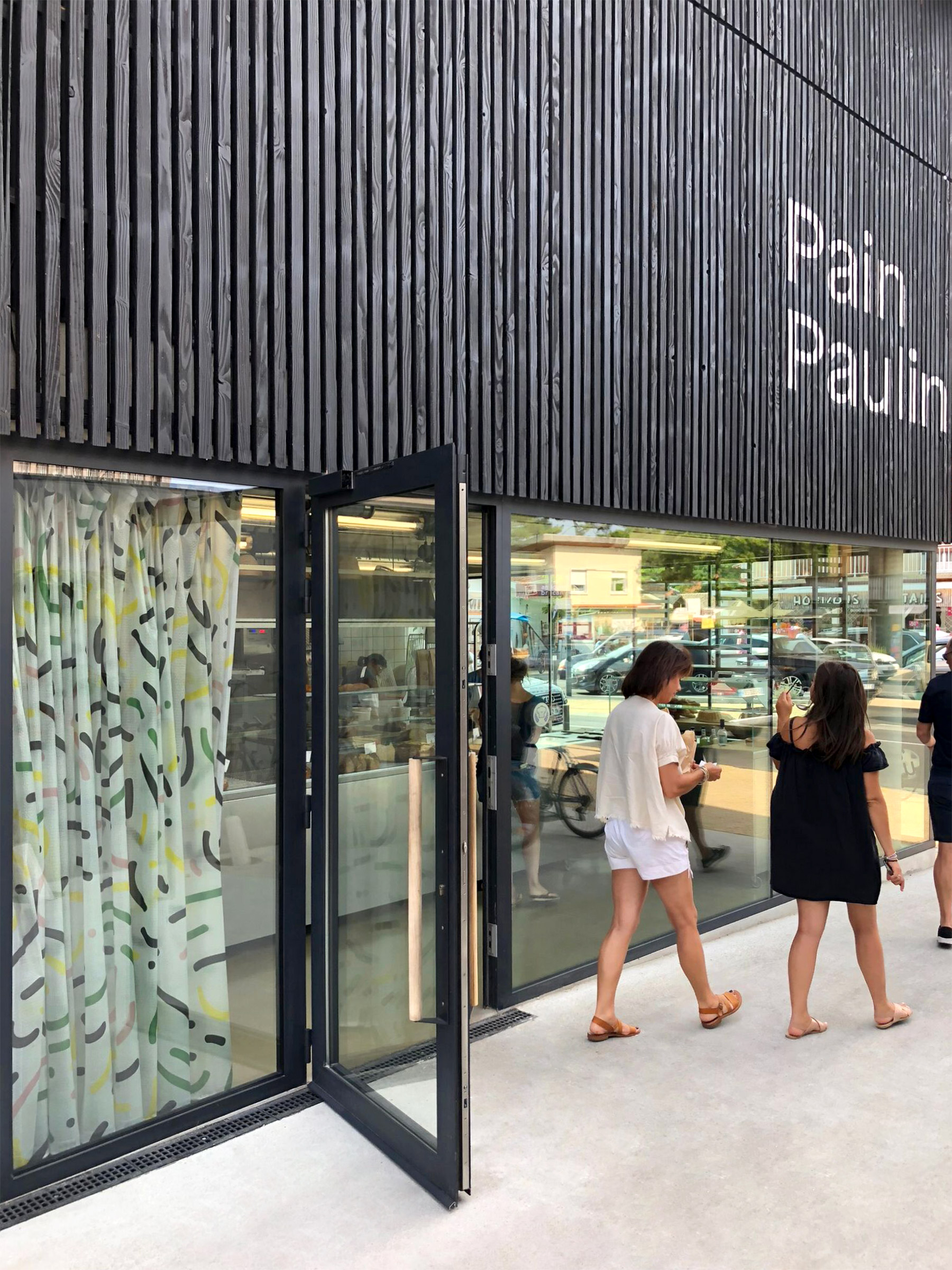 Pain paulin —stores GR20 design graphique signaletique paris branding graphic fashion food drinks culture luxury architecture 