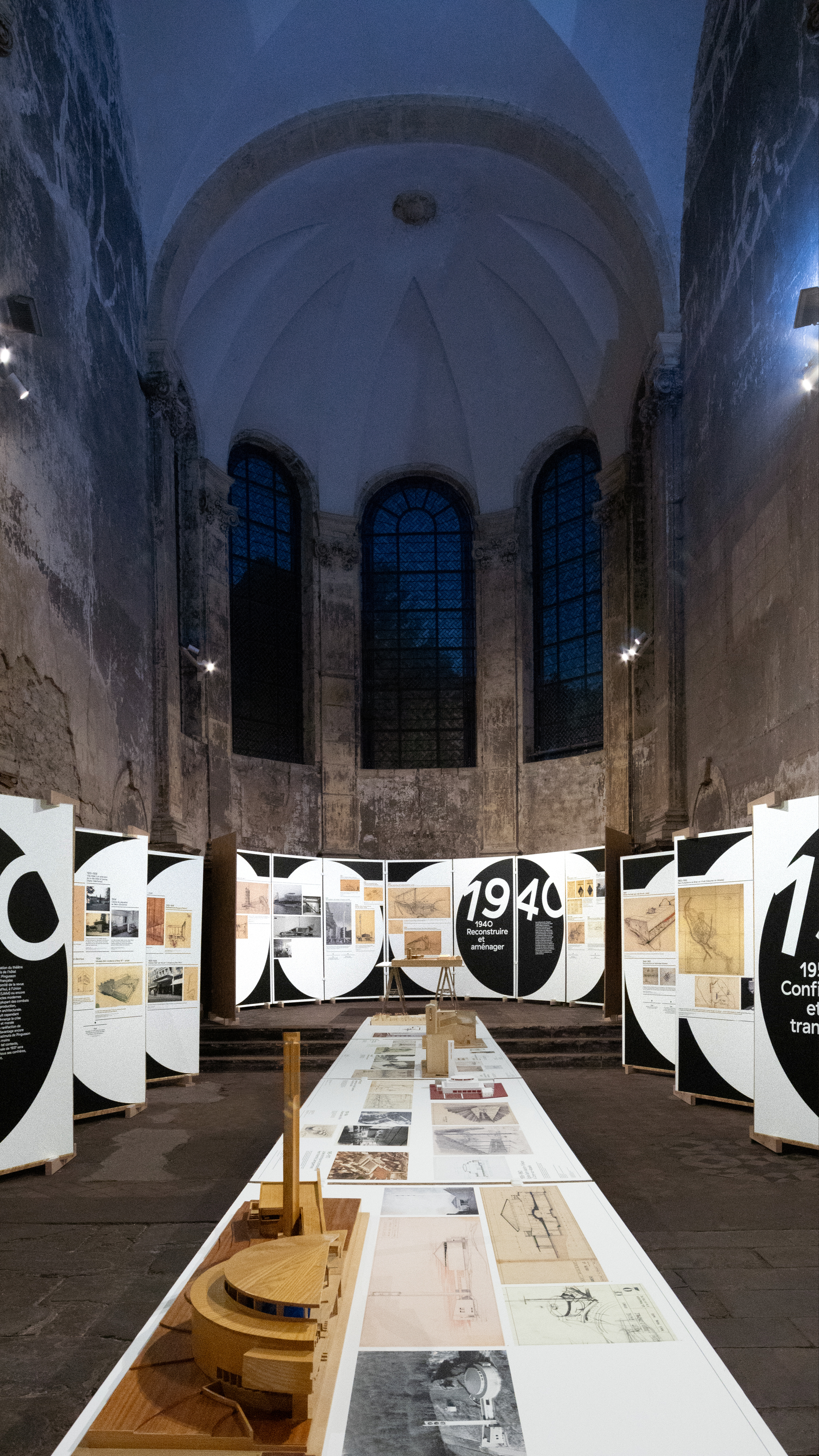 Pingusson GR20 design graphique signaletique paris branding graphic fashion food drinks culture luxury architecture