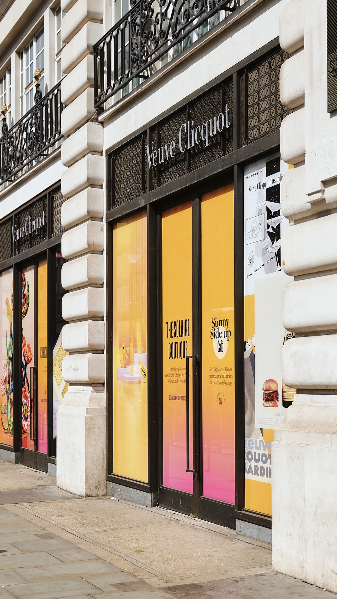 Veuve Clicquot, 250 ans —Londres GR20 design graphique signaletique paris branding graphic fashion food drinks culture luxury architecture 