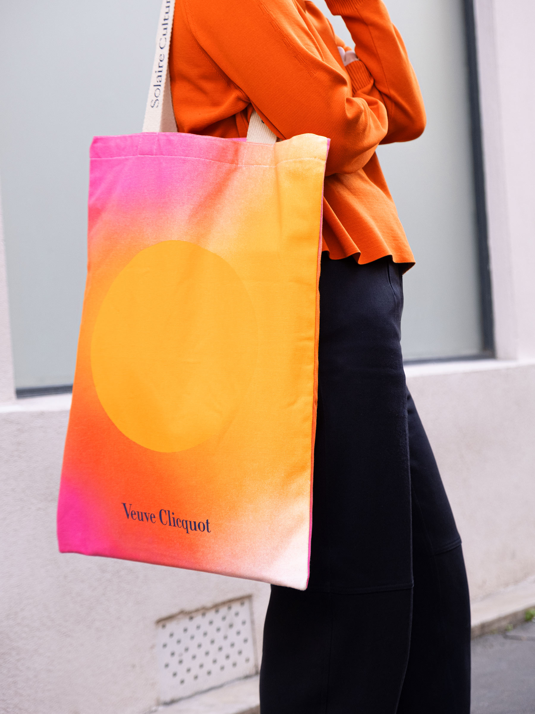 Veuve Clicquot, Solaire Culture GR20 design graphique signaletique paris branding graphic fashion food drinks culture luxury architecture